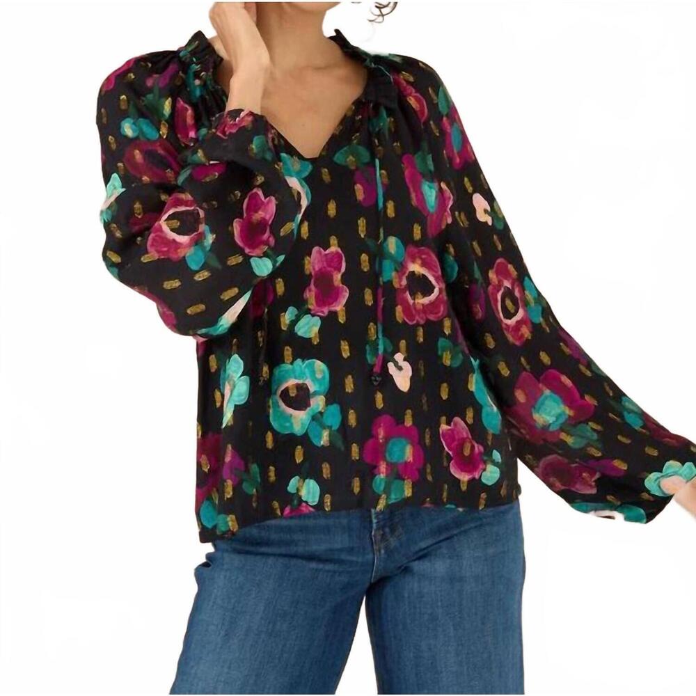 NEW ALIVIA the ashley top in black holiday garden